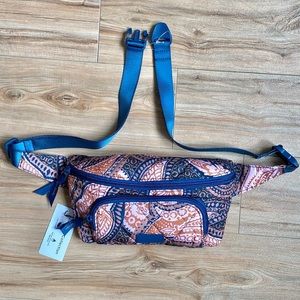 NWT✨VERA BRADLEY✨ Ultralight RFID Water Repellent Belt Bag